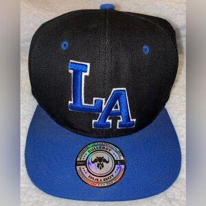 Los Angeles LA Bullbot Professional Fitted Baseball Hat Cap Size L New With Tag